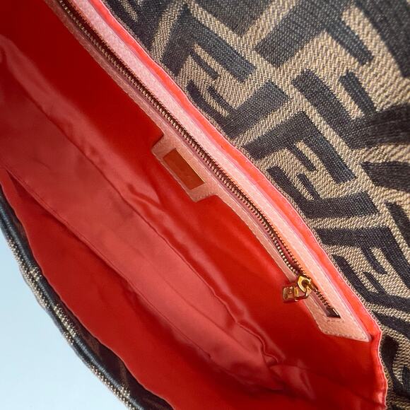 Vintage Fendi Enamel Flower Buckle Zucca Baguette - Picture 6 of 7